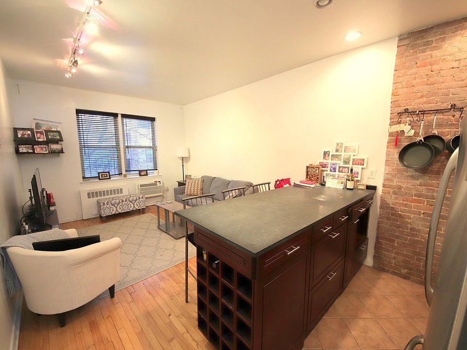 1st image of 515 E 88th St APT 3M