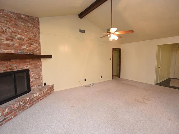 4th image of 1519 W Autumnwood Ln