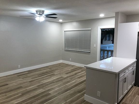 3rd image of 530 NE 20th St #10608073