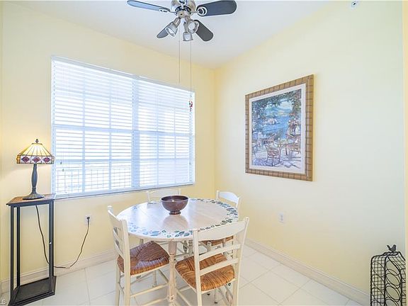 4th image of 4650 Turnberry Lake Dr Unit 204