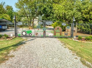 9851 N Piedmont Rd, Yukon, OK 73099