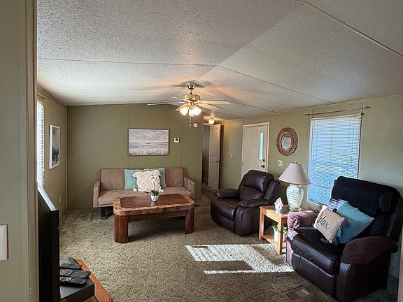 2nd image of 1125 Ridgewood Dr