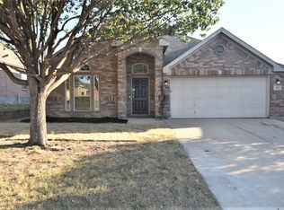 929 Jodie Dr, Weatherford, TX 76087