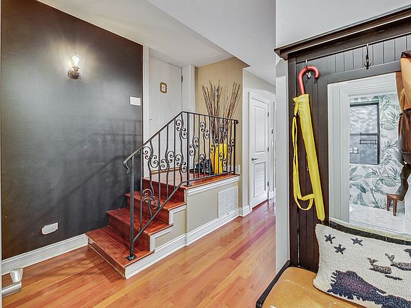 4th image of 5026 N Hermitage Ave APT G