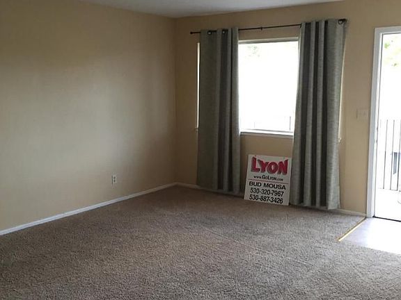 4th image of 3562 Opal Dr APT 4