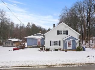 195 Pinewoods Rd, Melrose, NY 12121