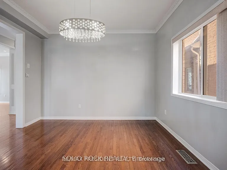 15 Roundstone Dr — Photo 20