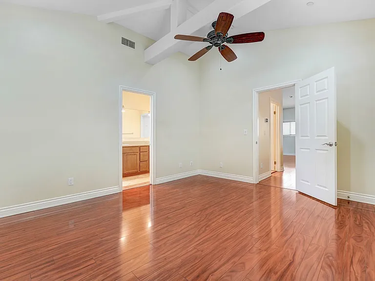 15612 Van Ness Ave #8 — Photo 8