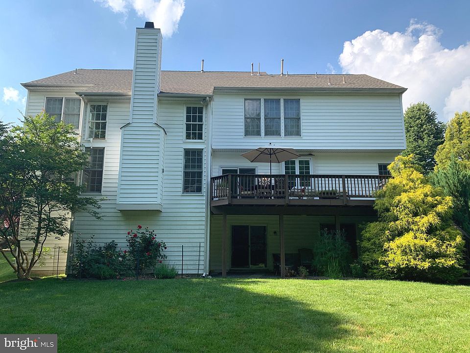 2nd image of 2110 Basswood Dr
