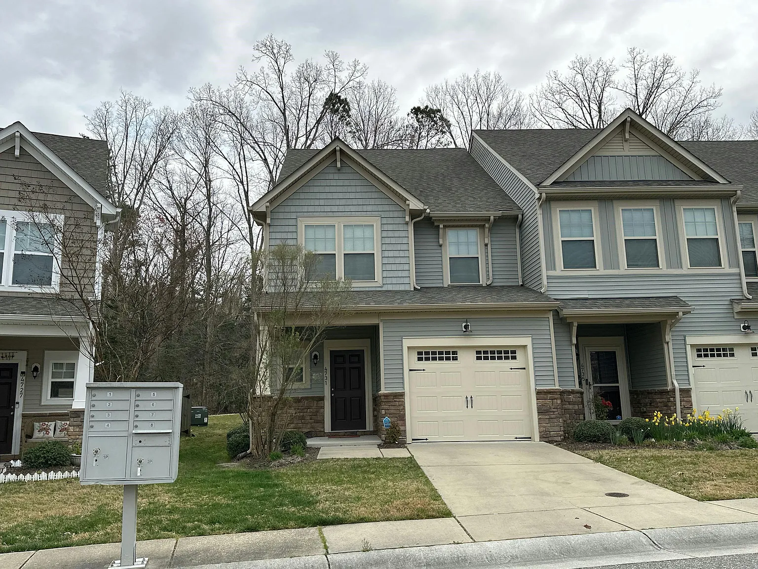 4731 Minutemen Way photo 1