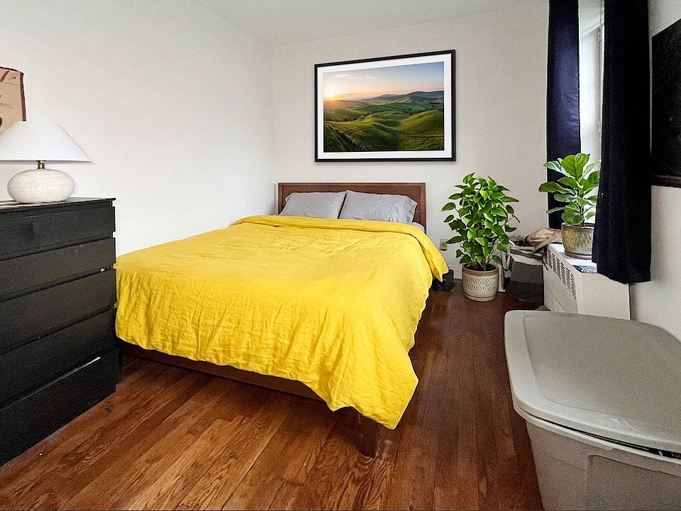 1st image of 361 E 10th St APT 46