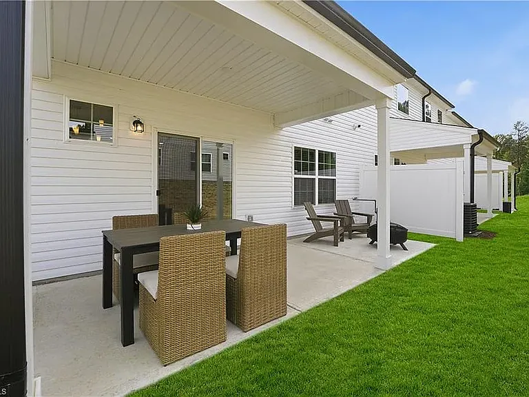 4728 Winding Trl — Photo 3