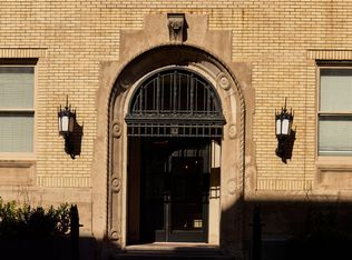 326 S 19th St APT 5B, Philadelphia, PA 19103