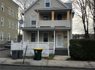12 Lester St, Ansonia, CT 06401