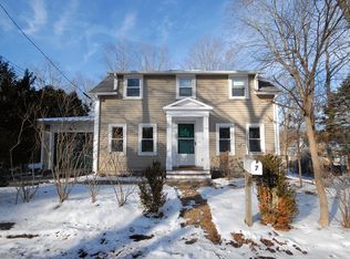 7 Spring Ln, Maynard, MA 01754