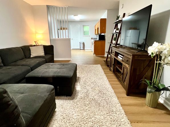 682 Cauthen Way #682