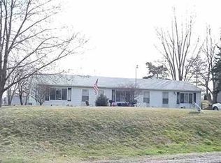 11243 Jennings Rd APT 2, Fenton, MI 48430