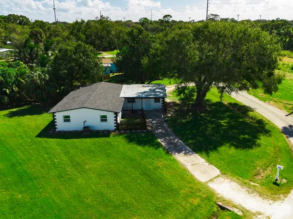 102 N 41st Street, Fort Pierce, FL 34947