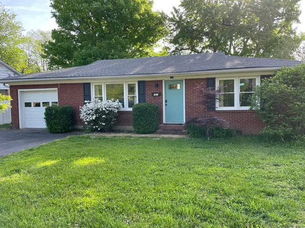 323 Woodlawn Ave, Murray, KY 42071