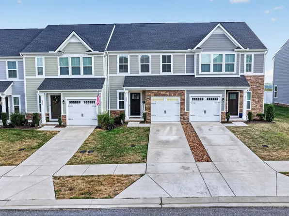 228 Pryor Dr, Gallatin, TN 37066
