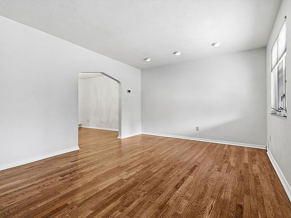 5th image of 4326 McCaslin St
