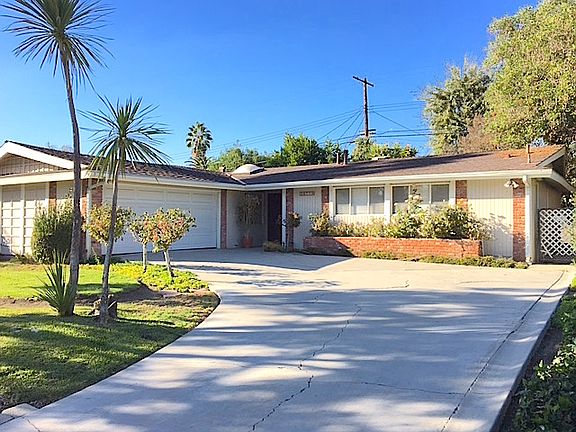 2nd image of 20773 Burbank Blvd