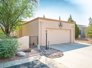 513 W Deerview Ct, Green Valley, AZ 85614