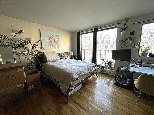 1st image of 312-316 E 30th St #8B