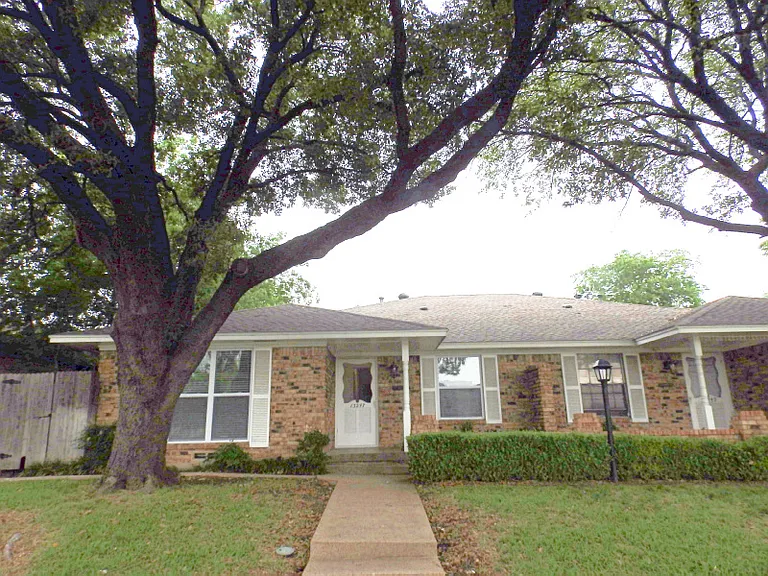 13249 Kit Ln — Photo 1