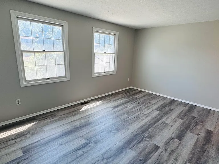 501 Timberidge Dr — Photo 8