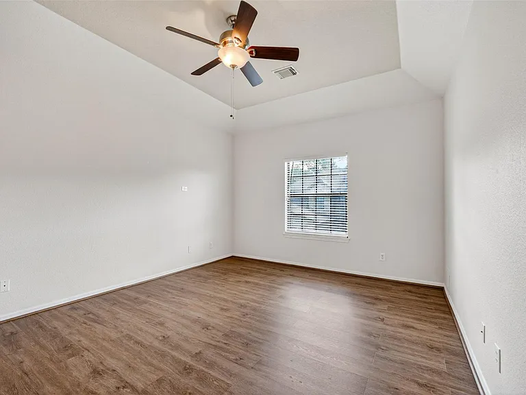 2346 Bermuda Shores Dr — Photo 15