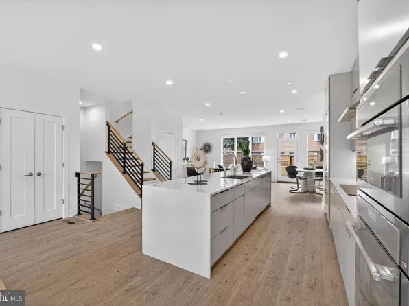 5348 Zenith Overlook, Bethesda, MD 20816