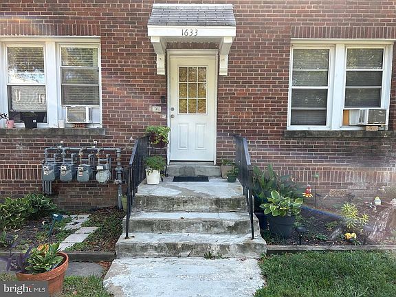 2nd image of 1633 W Virginia Ave NE