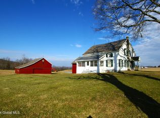 87 Oatman Ln, Granville, NY 12832