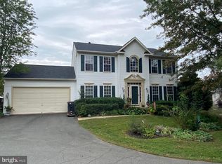 14 Pierre Emmanuel Ct, Fredericksburg, VA 22406