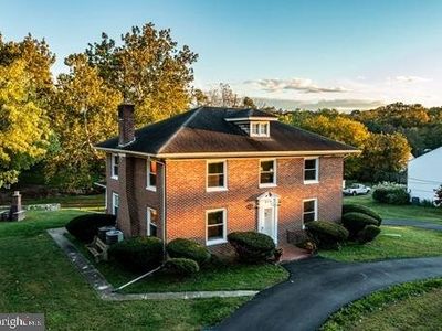 218 W Locust St, Oxford, PA, 19363