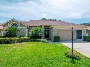 6042 Country Ridge Ln, New Port Richey, FL 34655