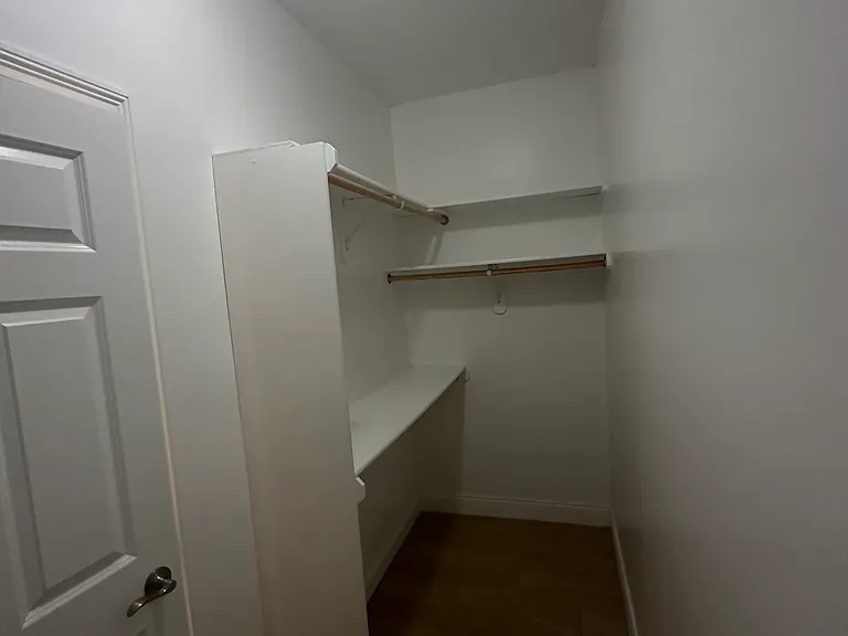 Walk in closet
