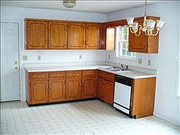 5th image of 2419 Calico Ct