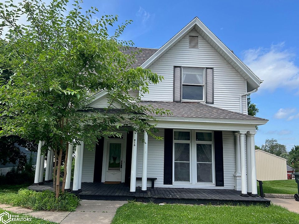 1st image of 916 Grand Ave
