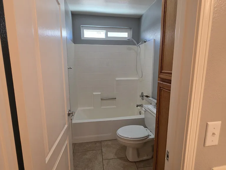 13270 Kirkwood Dr — Photo 10