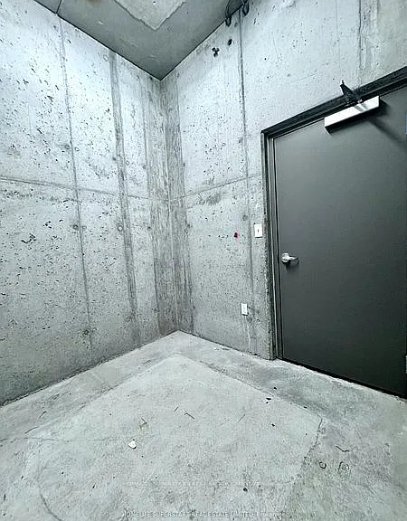 318 Spruce St #406 — Photo 20
