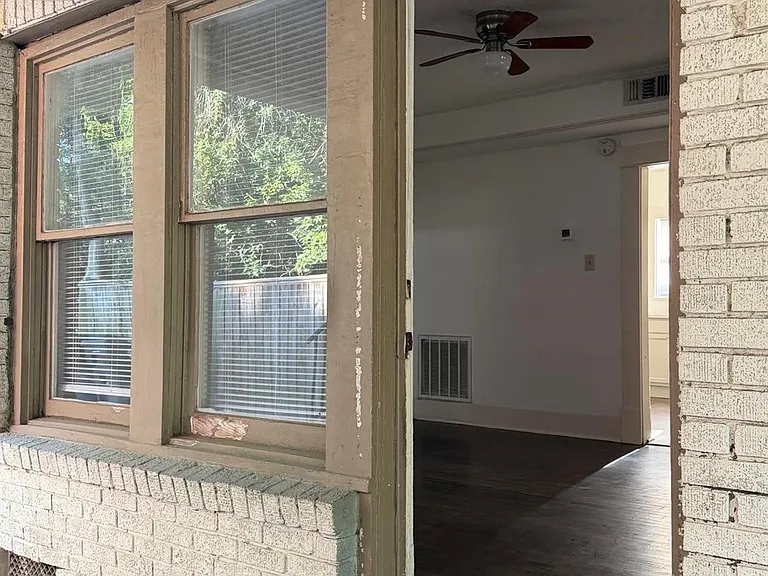 4334 Polk St #1 — Photo 7