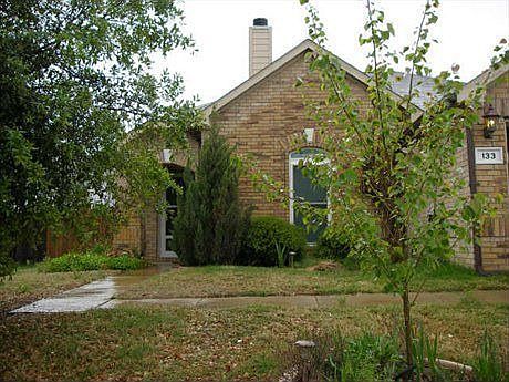 1st image of 133 Lincoln Ln