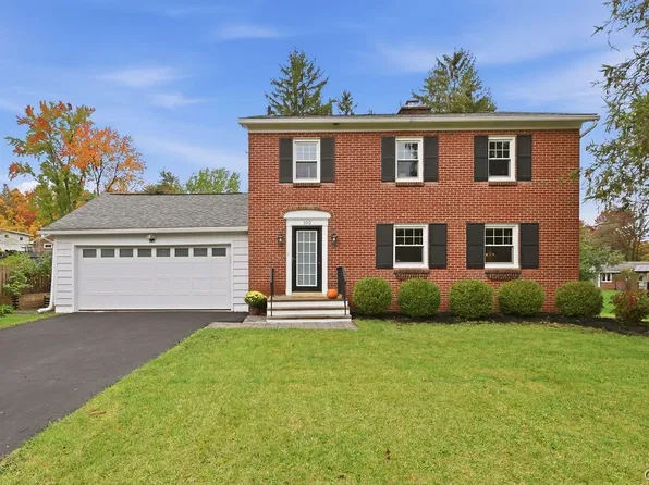 102 Guilford Rd, Syracuse, NY 13224