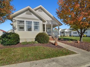 7 Avondale Dr, Ocean View, DE 19970