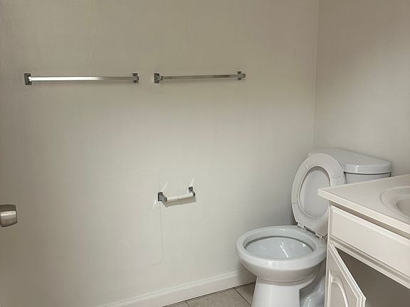 5th image of 376 Susie Way APT 4
