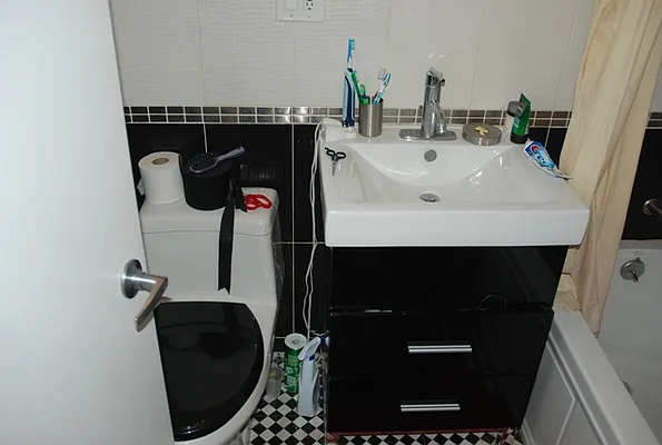 Rented by The Hamilton Group | media 57