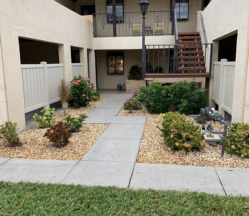 1st image of 762 Avenida Estancia Unit G