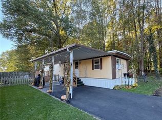 67 Oakwood Dr, Beloit, OH
